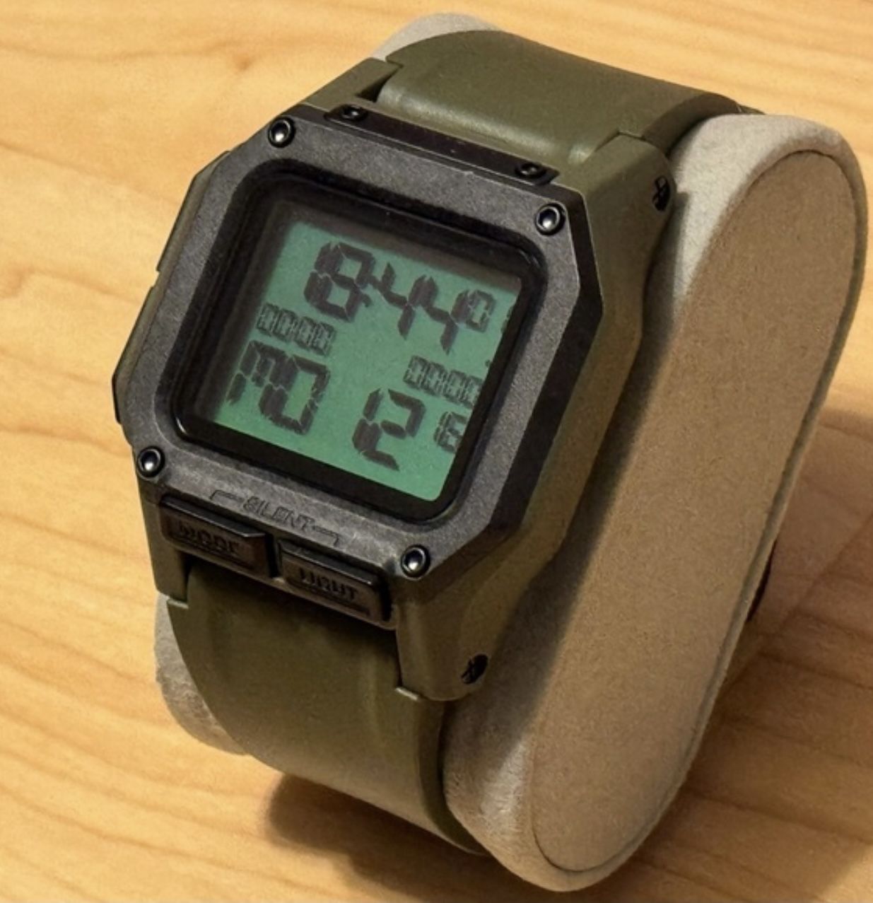 Nixxon Watch