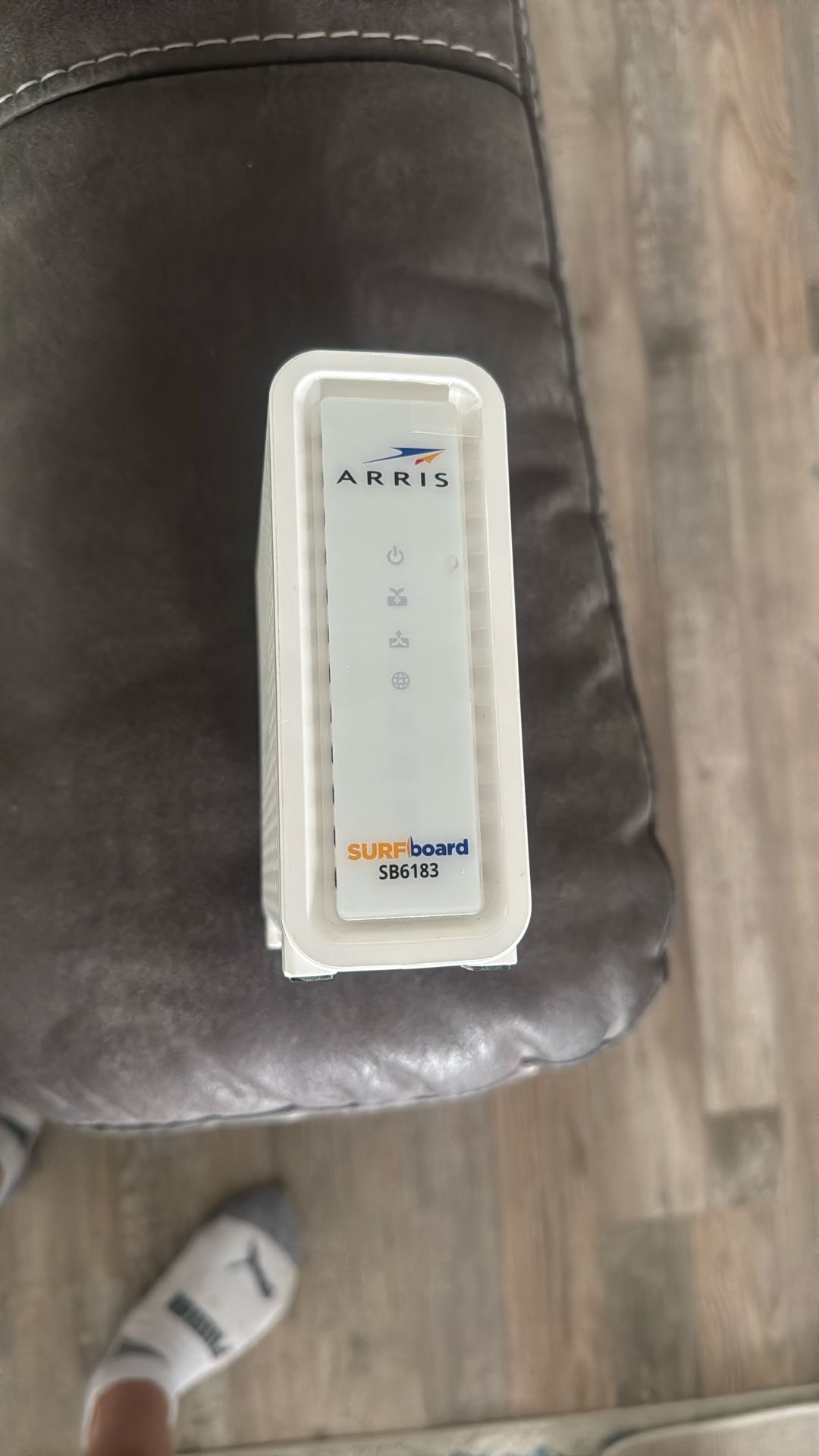 Modem Arris SB6183