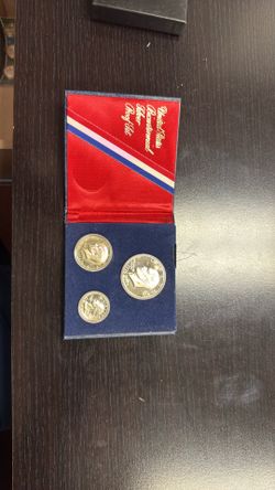 1976-S US Mint Silver Proof Bicentennial 3 Coin Set BU 40% Silver Free Shipping