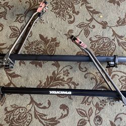 Yakima LockJaw Upright Bike Mounts Racks 40 Each for Sale in Denver CO OfferUp