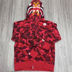 bape hoodie