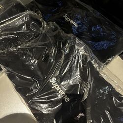 Supreme Box Logo Hoodie Hollywood LA 