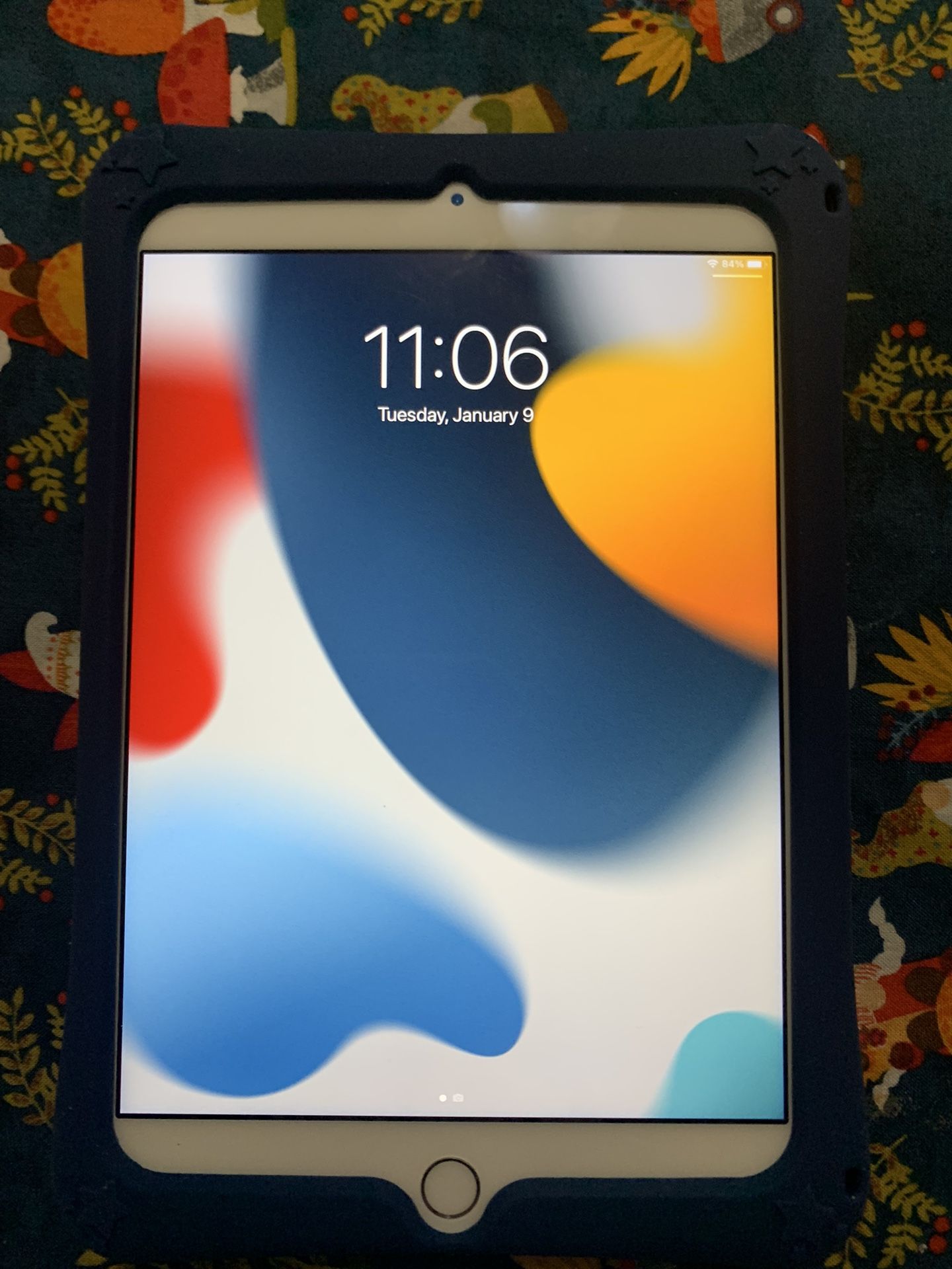 Apple iPad Mini 4th Generation 128GB Unlocked For Any Carrier Like New!