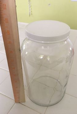 Glass bottle