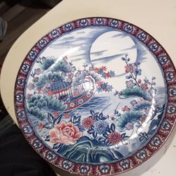 Toyo Japan Imari Porcelain Round Plate 1970's Design "Chinoiseries " And "Imari " 