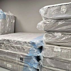 Luxury Pillowtop Mattress SALE! !