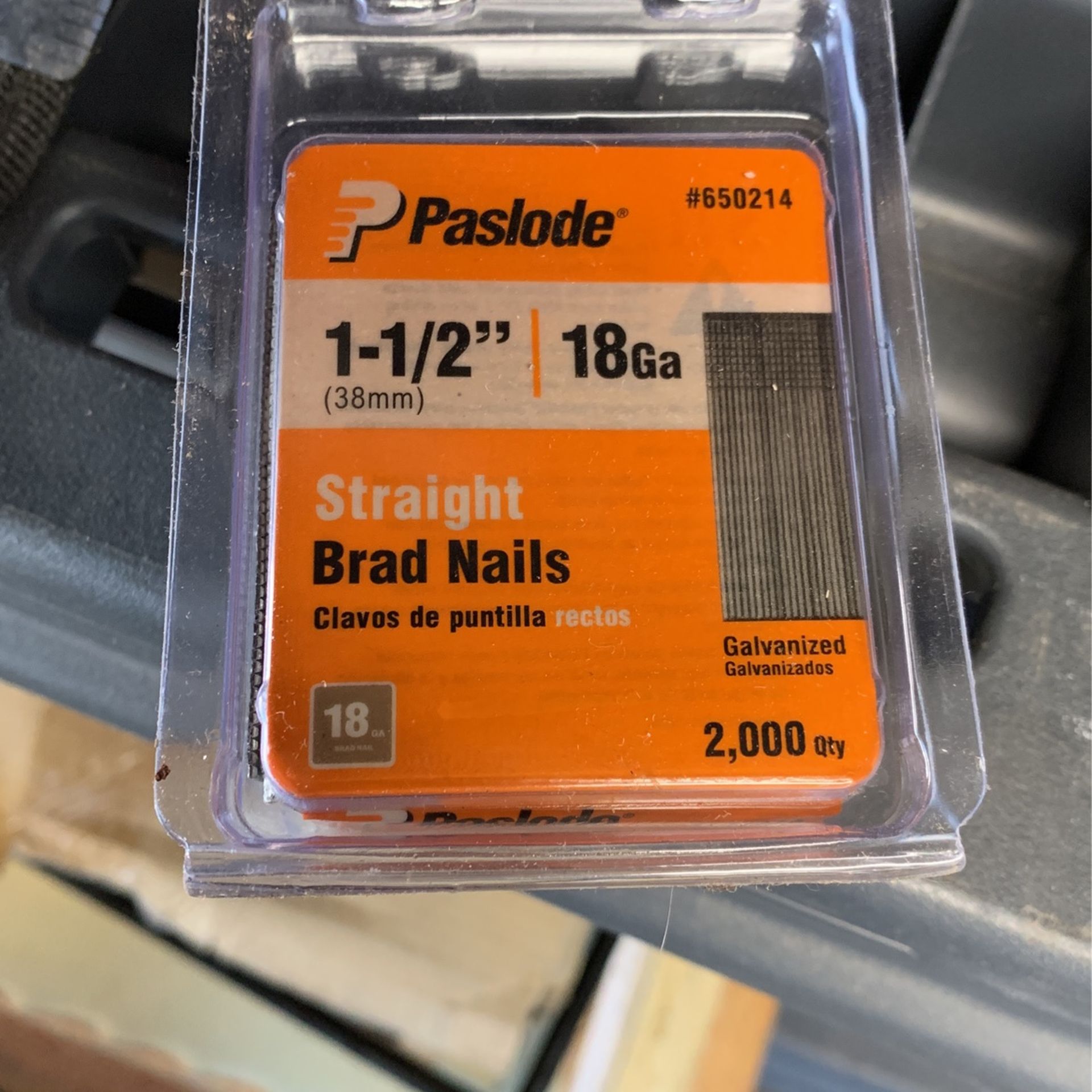 Pásale 1- 1/2” 18 Ga Brad Nails