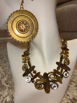 Necklace Set