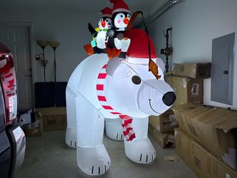 LARGE CHRISTMAS POLAR SNOW BEAR BLOW UP