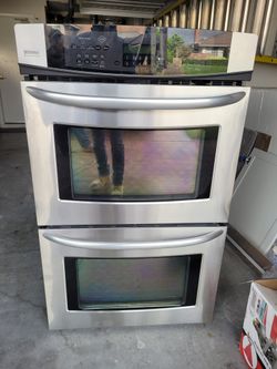 Kenmore Oven Very Clean Inside And Out!!Make An Offer