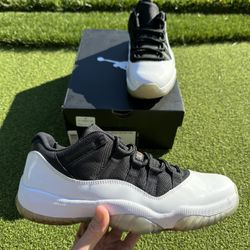 Jordan 11 Low “Tuxedo” (2013) | Size 9.5 (DS)