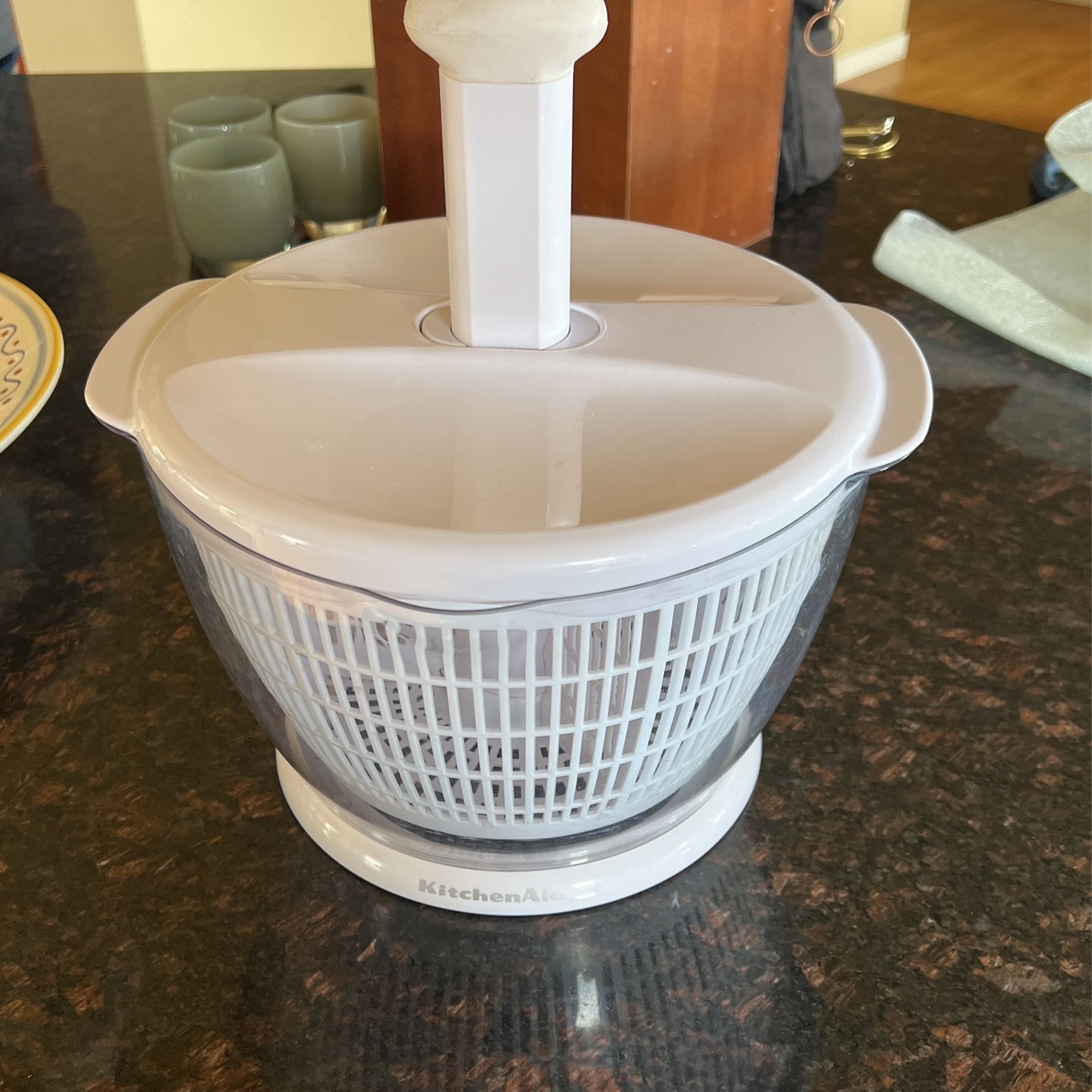 Kitchenaid Salad Fruit And Lettuce Spinner for Sale in Bellevue, WA