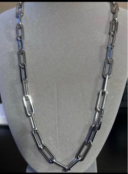 24”  Stainless 8mm Paper Clip Chain Hypoallergenic Nontarnish wear anywhere pool shower beach etc!