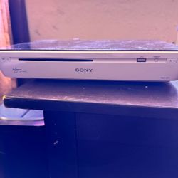 SONY GOOGLE TV AND  MEDIA PLAYER