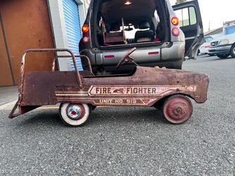 1940’s peddle fire truck