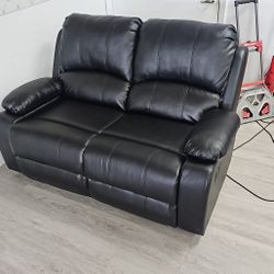 RECLINER SOFA  .🆕. 