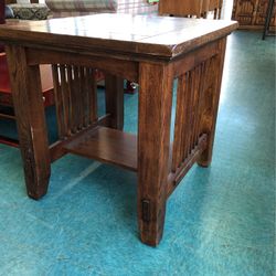 Oak End Table 