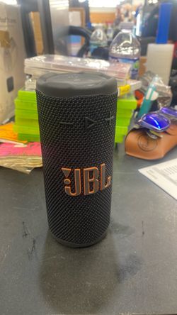 JBL Flip Portable Bluetooth Speaker Black