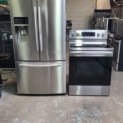Refrigerator Samsung. Stove Electric And Microwave In Stainless Steel Combo Delevery 