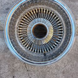13'7 WIRE WHEEL!! 1 WHEEL!! 100$