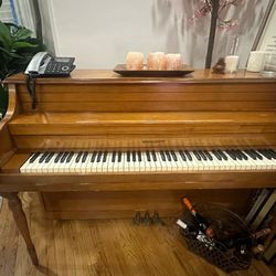 Stunning Mendelssohn Piano