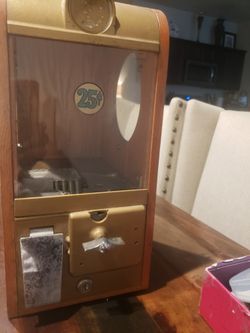 VINTAGE GUM BALL MACHINE