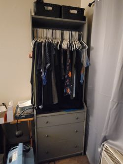 Wardrobe/Closet