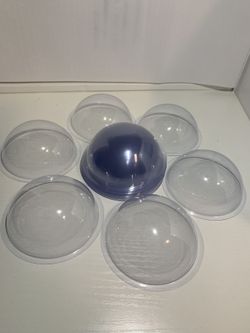 clear plastic dome cover