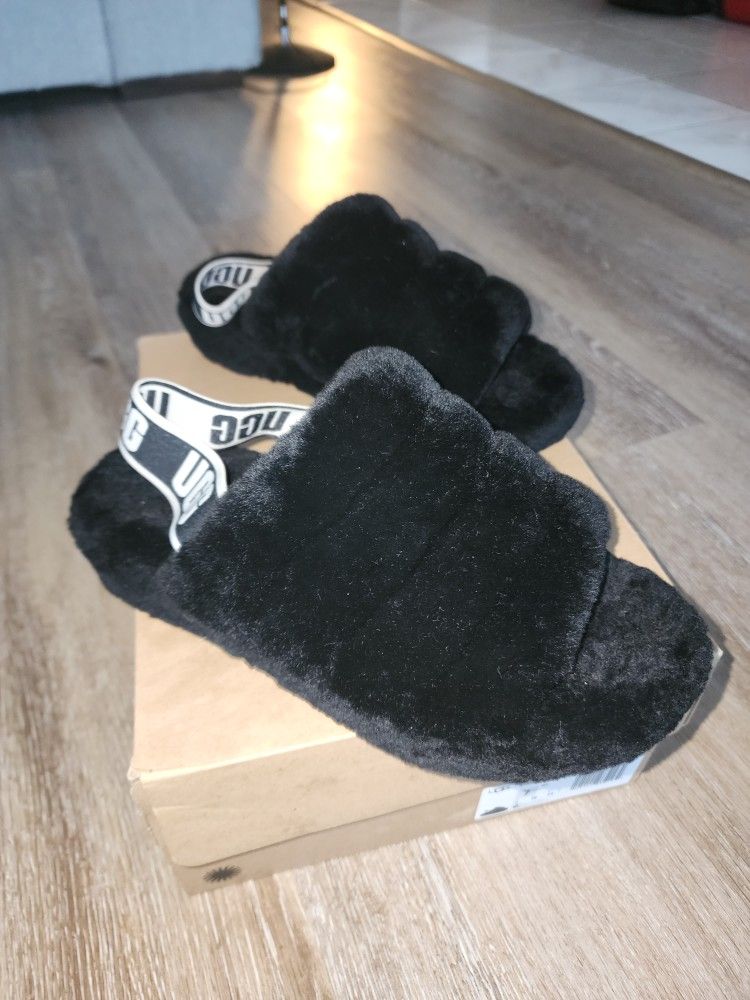 Used UGG WOMEN'S FLUFF BLACK WHITE SLIPPER SANDALS SZ 7