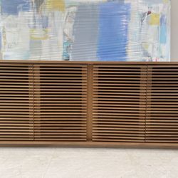 Buffet table Design within reach