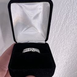 14k White Gold .9k Diamond Ring