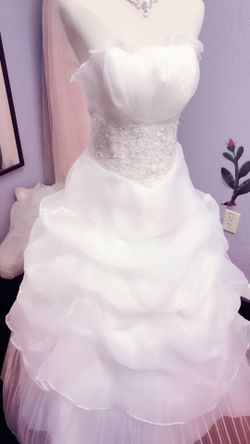 On sale wedding dress