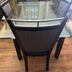 Scandinavian Design Glass Dining Table With 4 Chairs