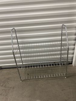 Metal shelf stand