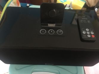 Broockstone black IPhone/ IPod speaker