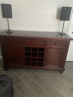 Buffet server