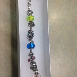 Charm bracelet