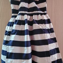 Girl's Dress