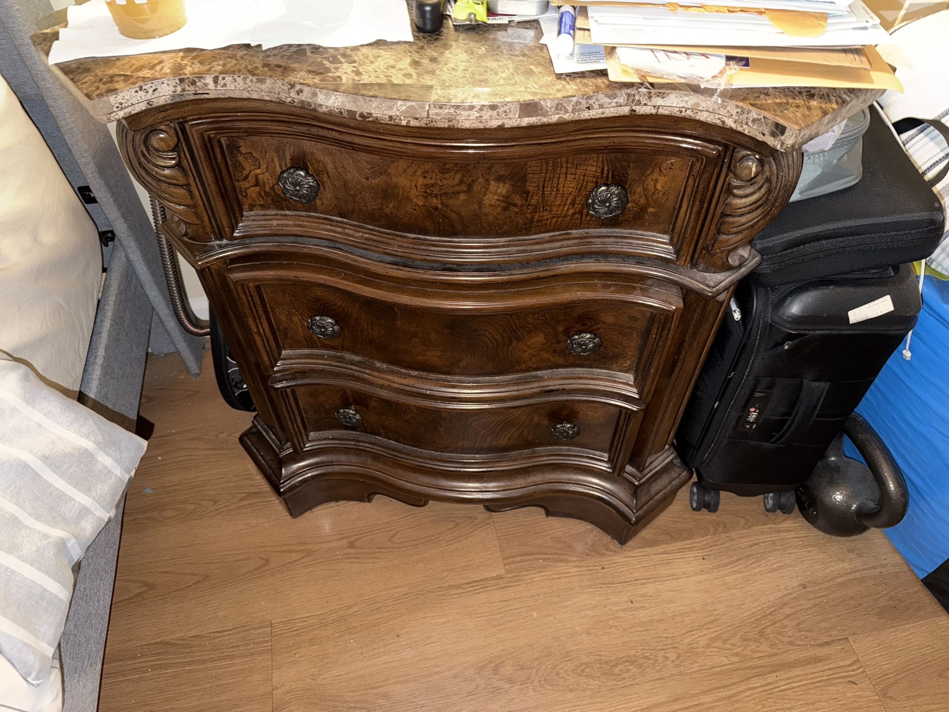 Dresser and 2 Nightstands