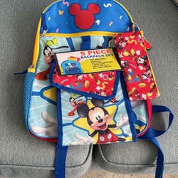 Mickey Mouse 5 Piece Backpack Set