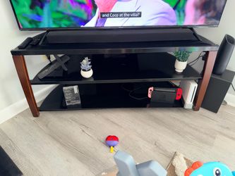Entertainment console