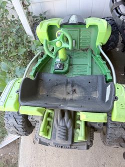 Kids drivable car