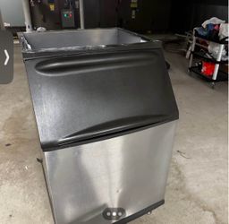 Manitowoc ice machine