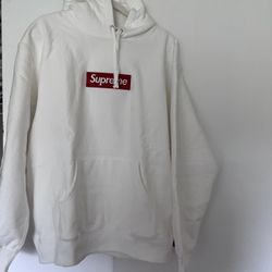 NEW SUPREME BOX LOGO HOODIE SIZE LARGE 2021