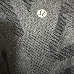 Lululemon L