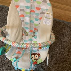 Vibrate Baby Chair 