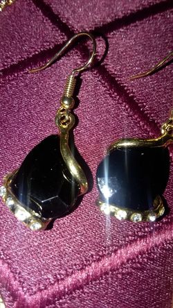 Black Crystal Waterdrop NECKLACE AND MATCHING EARRINGS for MOTHER'S DAY