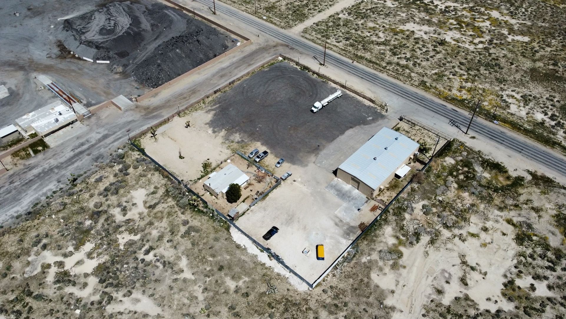 TRUCK AND RV STORAGE for Sale in Lancaster, CA OfferUp