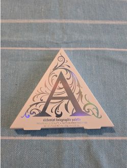Alchemist Holographic Palette