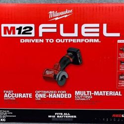Milwaukee 3 in. Lithium-Ion Brushless Cordless Cut Off Saw Kit with One 4.0 Ah Battery Charger,bag